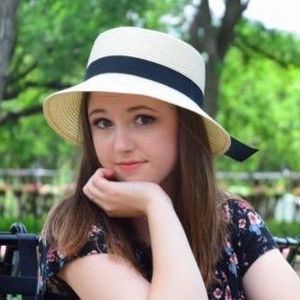 Meet your Posher, Hannah